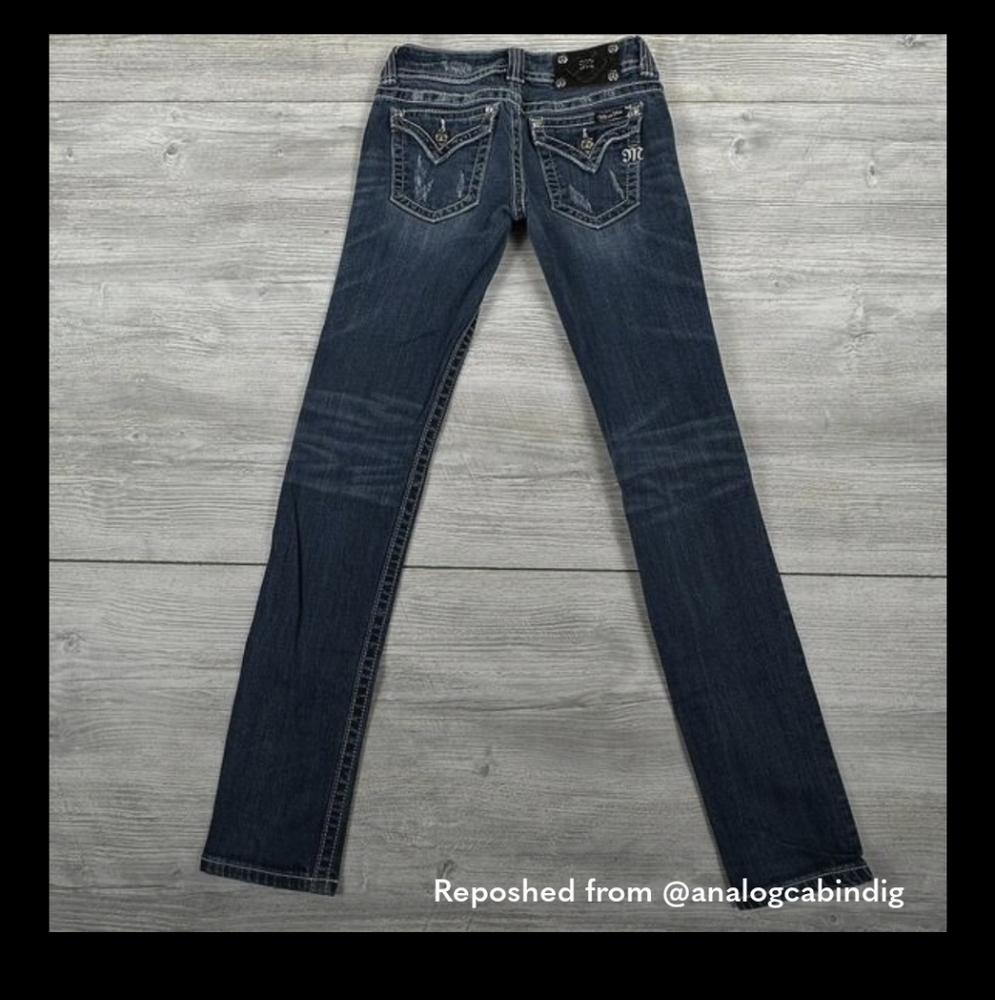 Miss Me 26 Distressed Buttoned Flap Pocket 26x30.5 Classic Blue Denim Jeans